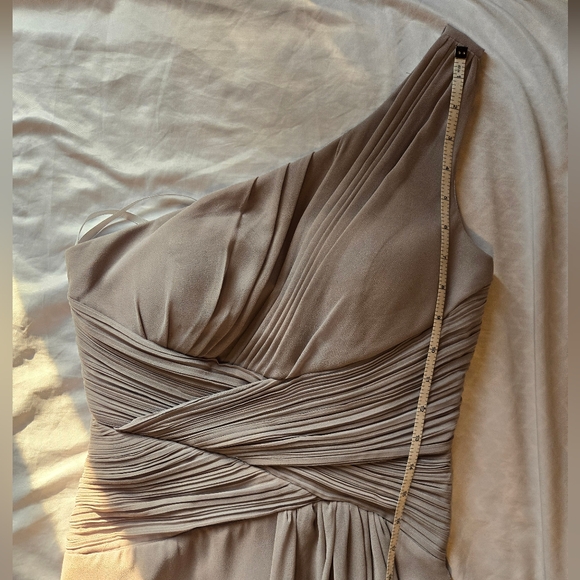 Grey one shoulder dress - Picture 7 of 7